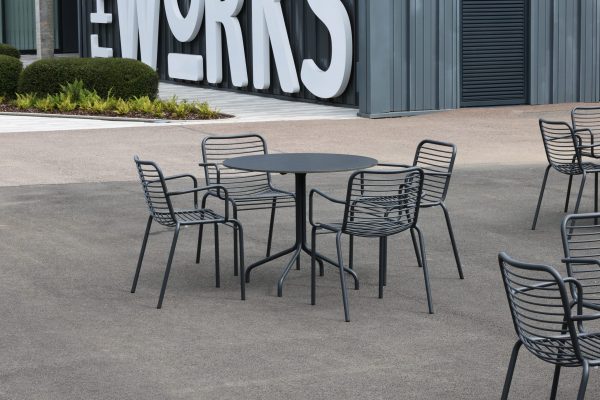 unity campus cambridge contour dining arm chair vine dining table round landscape 11